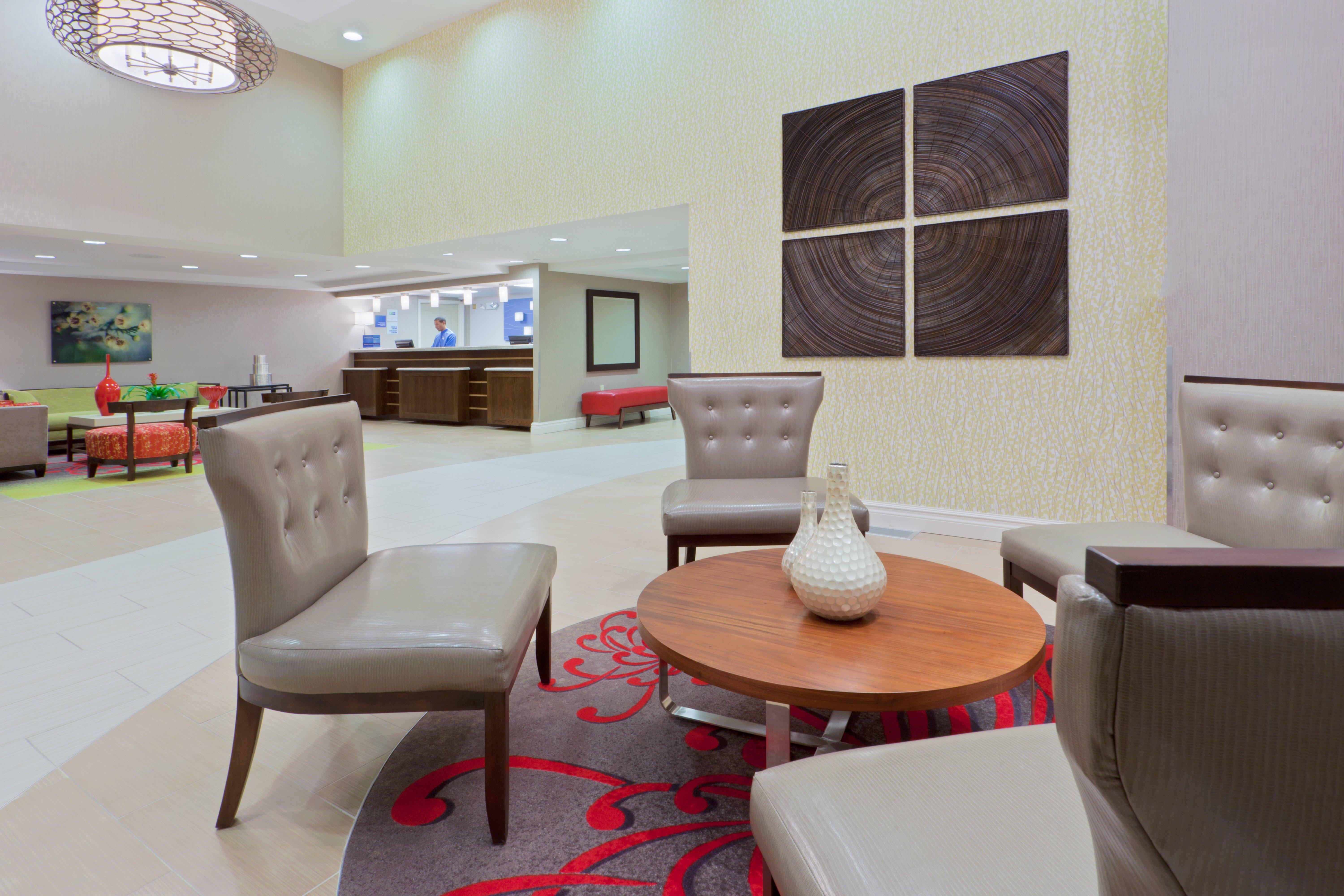 Holiday Inn Express - Neptune By Ihg Екстериор снимка