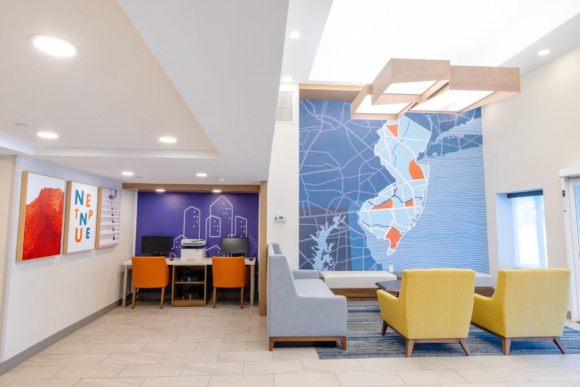 Holiday Inn Express - Neptune By Ihg Екстериор снимка