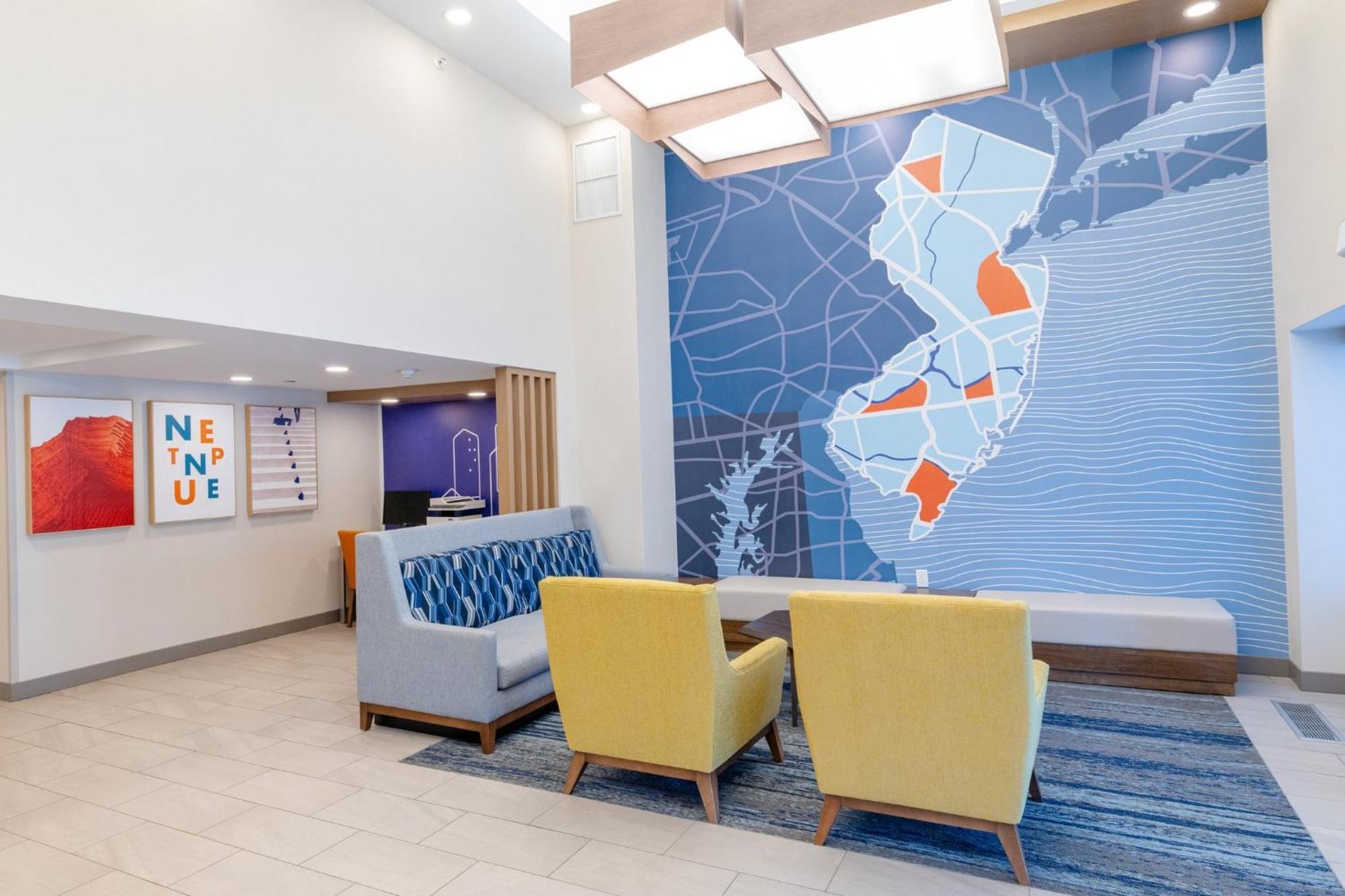 Holiday Inn Express - Neptune By Ihg Екстериор снимка